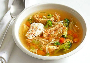 Receta de Sopa de pollo y quinoa