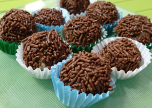 Receta de Trufas de chocolate con pasas borrachas